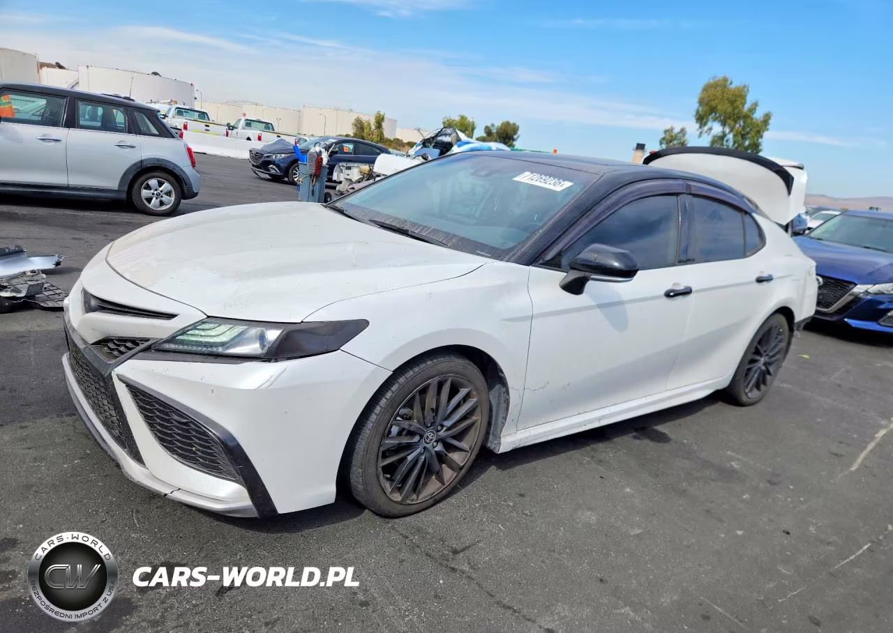 2021 Toyota Camry Xse