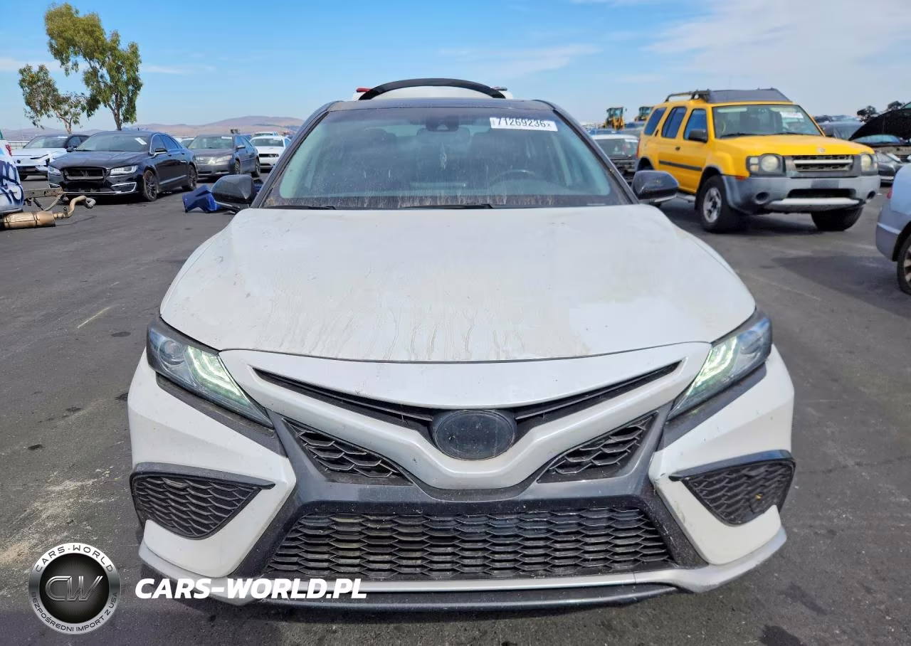 2021 Toyota Camry Xse VIN:4T1K31AKXMU031837 - 5