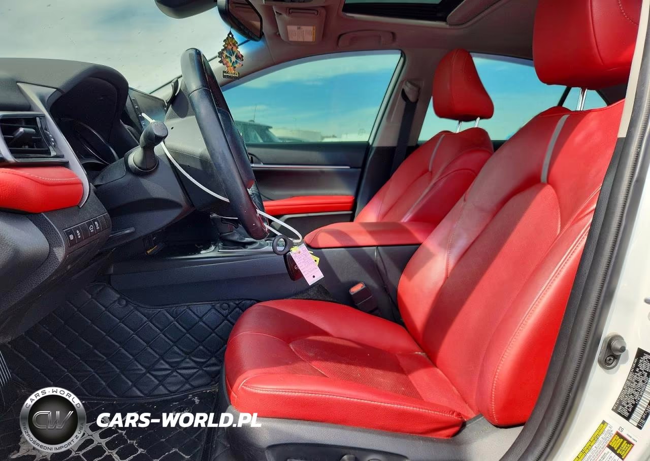 2021 Toyota Camry Xse VIN:4T1K31AKXMU031837 - 7