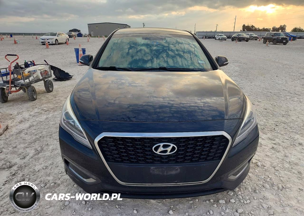 2017 Hyundai Sonata Hybrid Se VIN:KMHE24L30HA072671 - 5