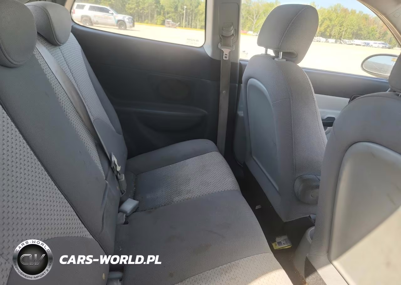 2009 Hyundai Accent Gs VIN:KMHCM36C19U128933 - 10