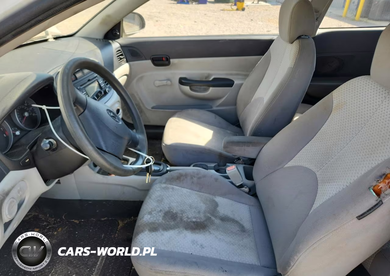 2009 Hyundai Accent Gs VIN:KMHCM36C19U128933 - 7