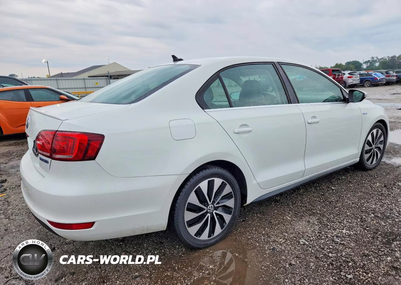 2013 Volkswagen Jetta Hybrid VIN:3VW637AJ0DM284506 - 3
