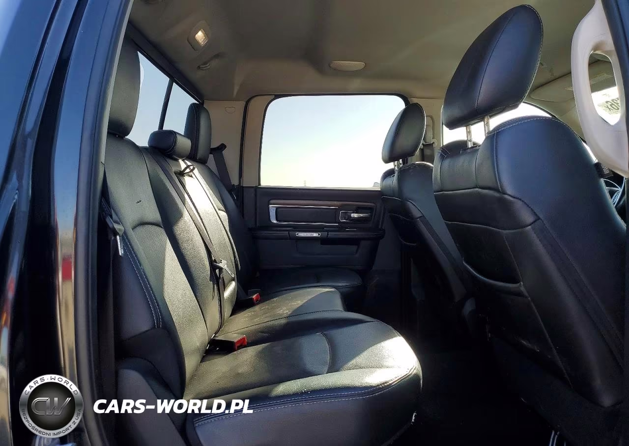 2017 Ram 1500 Laramie VIN:1C6RR7NTXHS707249 - 10