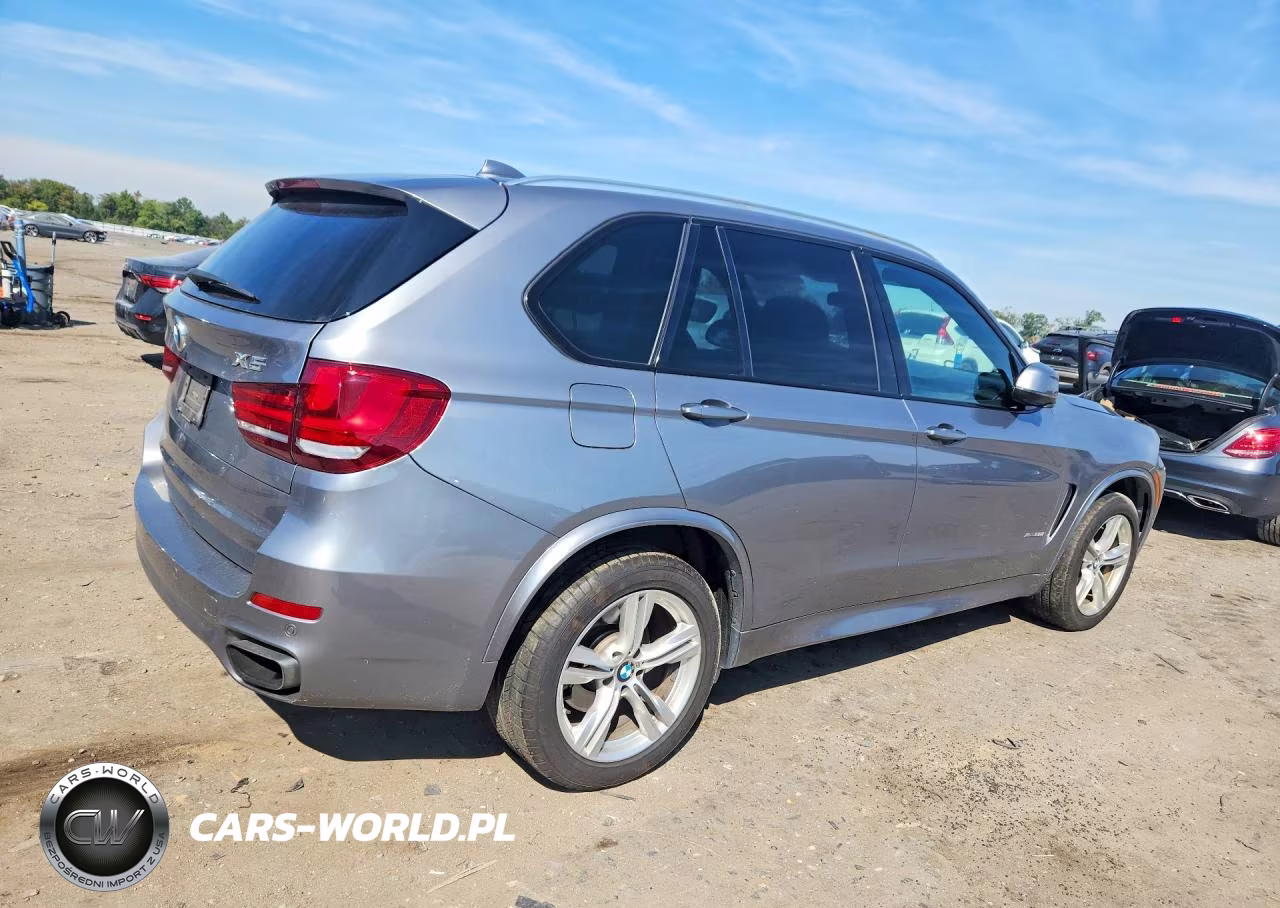 2016 BMW X5 xDrive50I VIN:5UXKR6C50G0J81926 - 3
