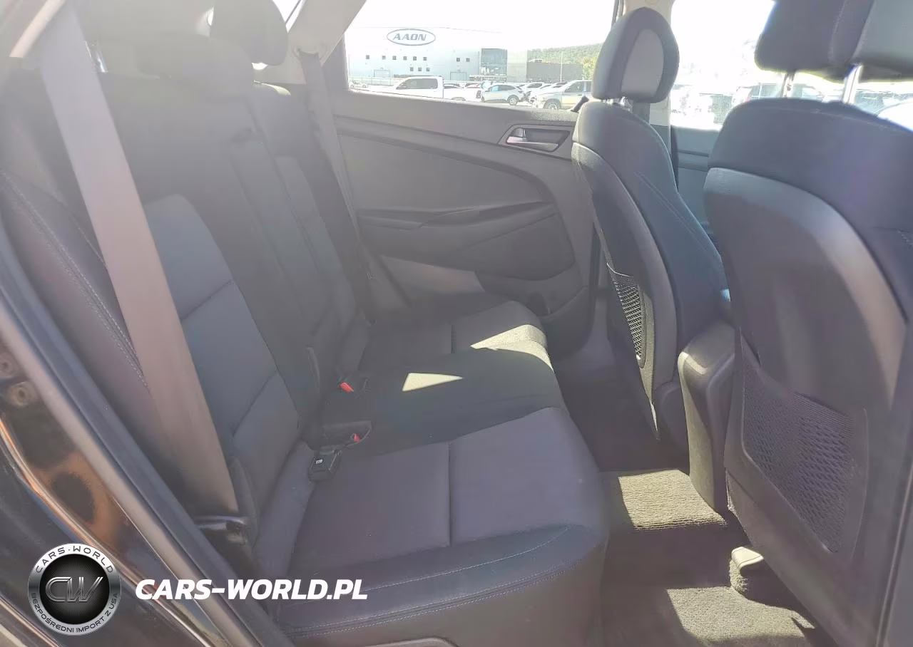 2016 Hyundai Tucson Se VIN:KM8J3CA46GU253191 - 11