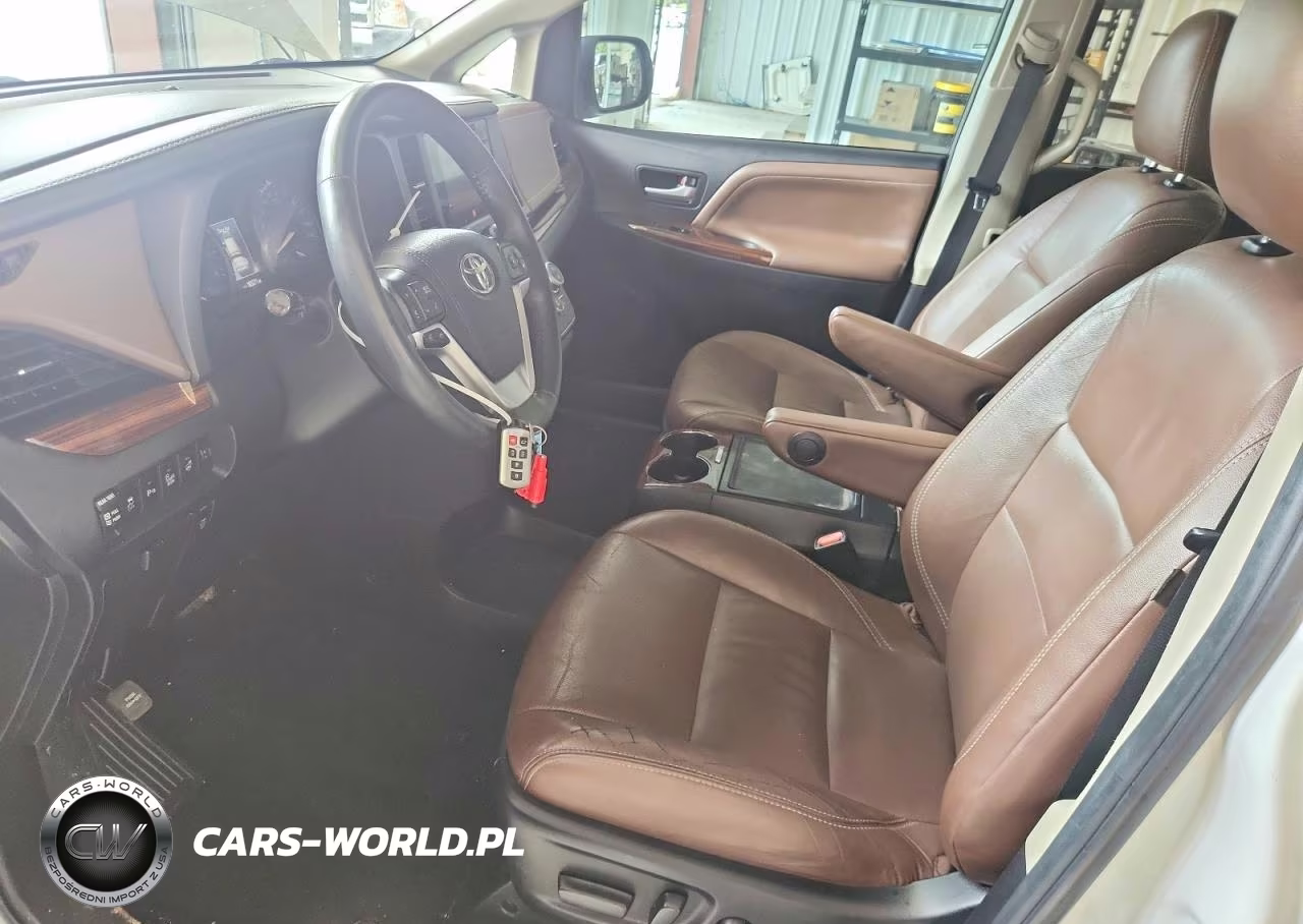 2017 Toyota Sienna Limited Premium 7-Passenger VIN:5TDYZ3DC3HS774704 - 7