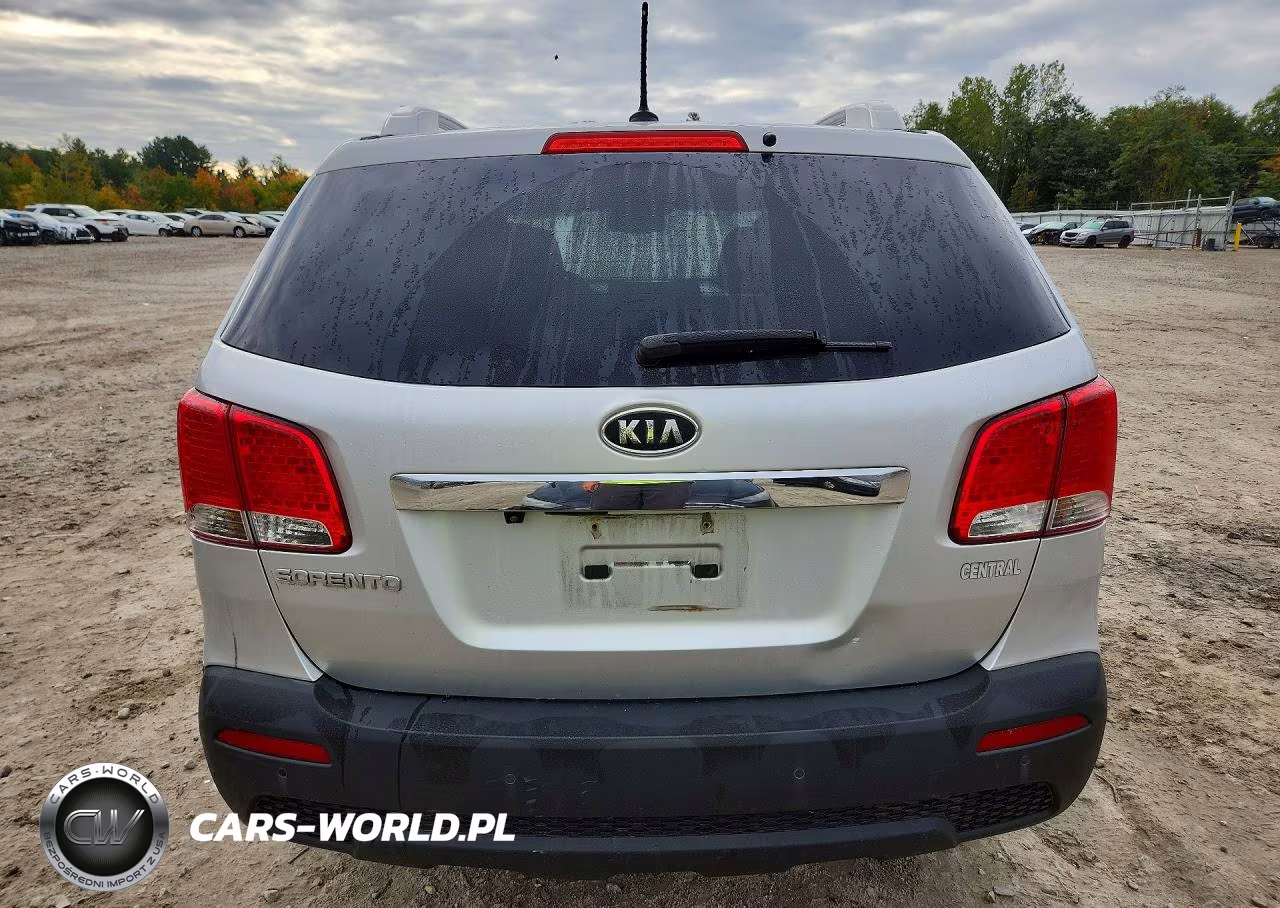 2011 Kia Sorento Lx VIN:5XYKT3A13BG089830 - 6