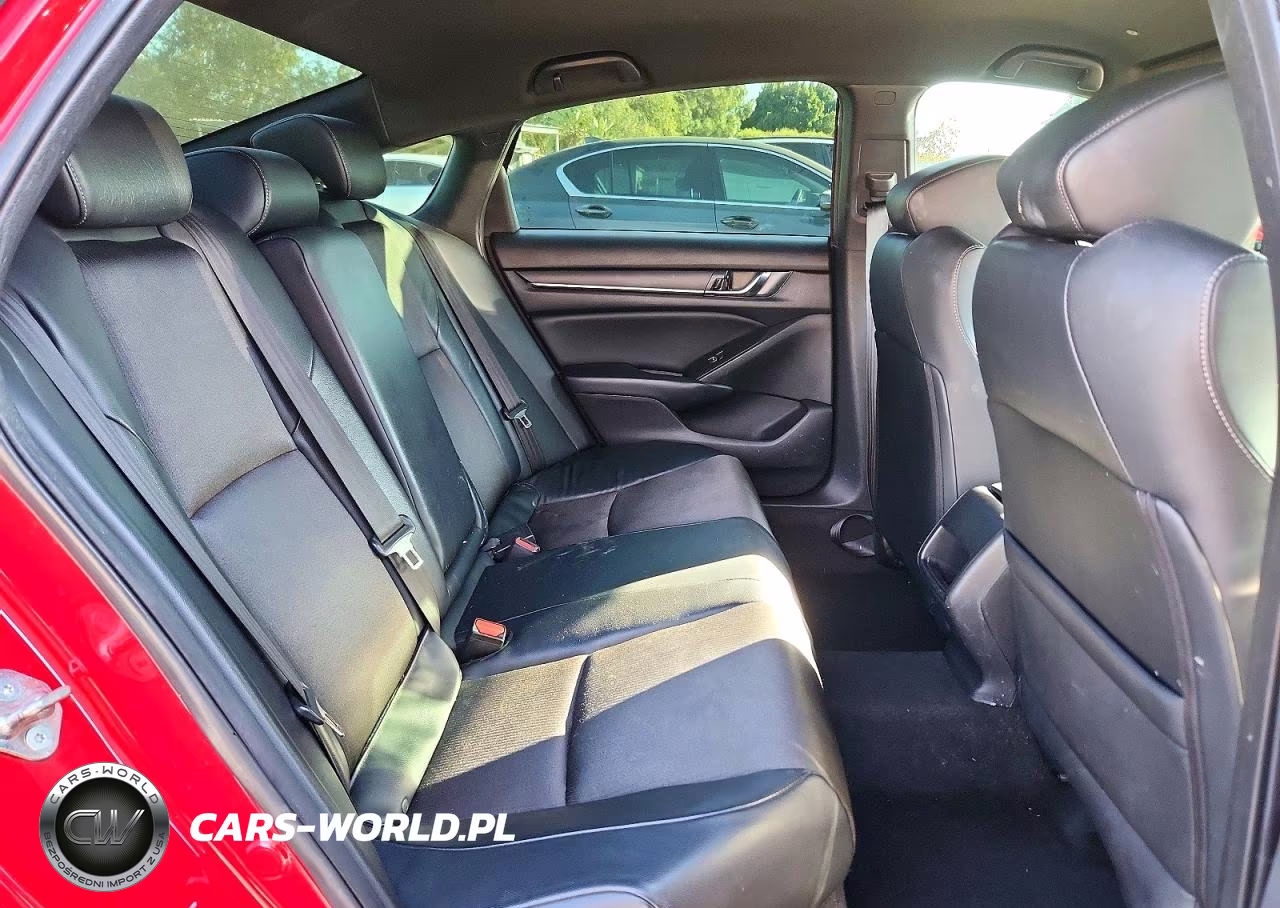 2018 Honda Accord Sport VIN:1HGCV1F35JA257559 - 10