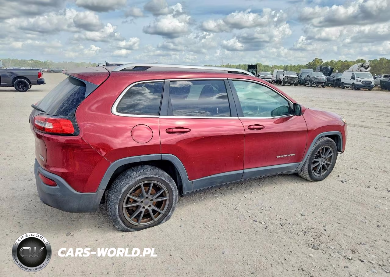 2014 Jeep Cherokee Latitude VIN:1C4PJLCB0EW204151 - 3