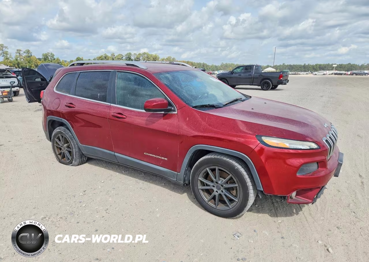 2014 Jeep Cherokee Latitude VIN:1C4PJLCB0EW204151 - 4