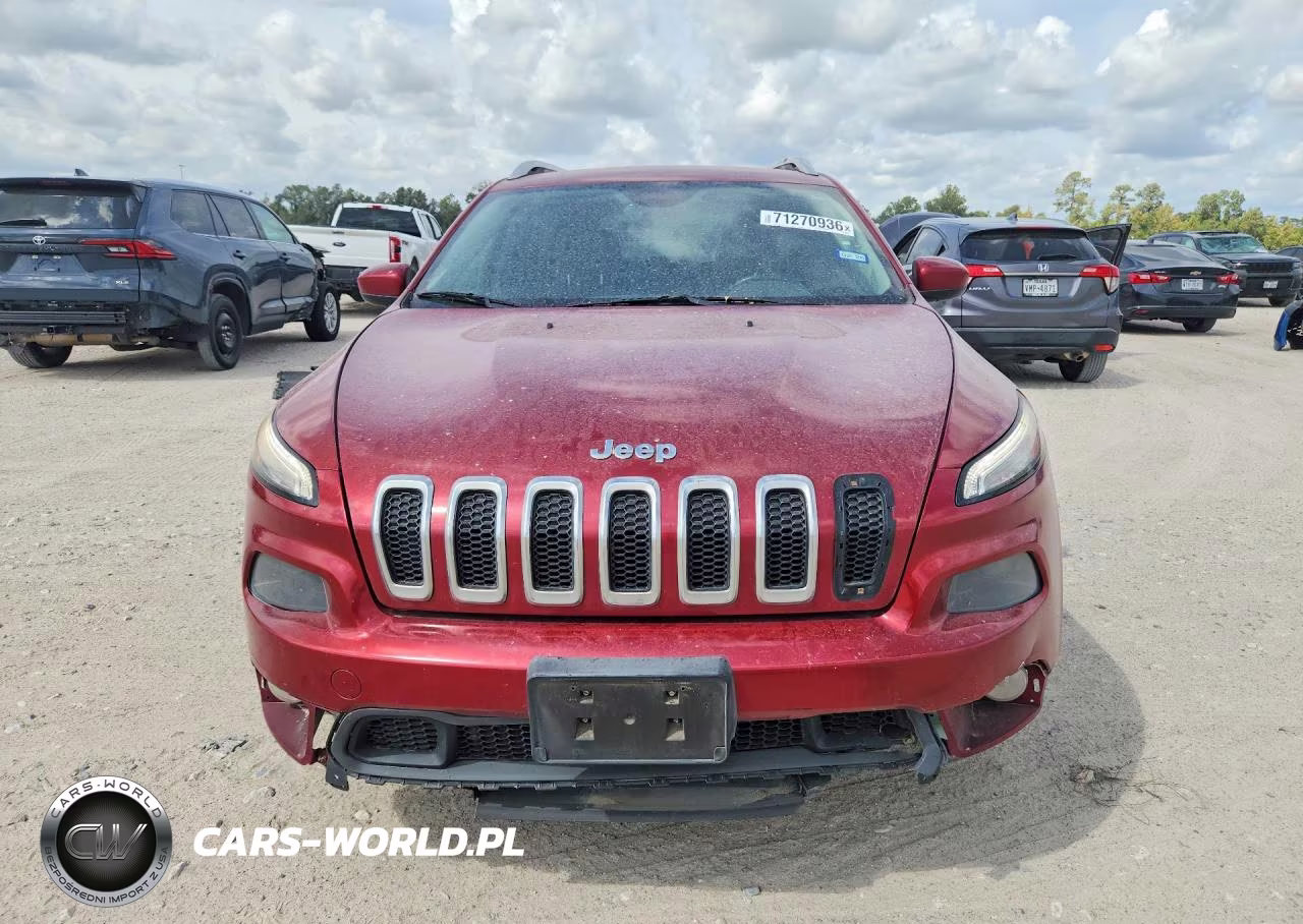 2014 Jeep Cherokee Latitude VIN:1C4PJLCB0EW204151 - 5