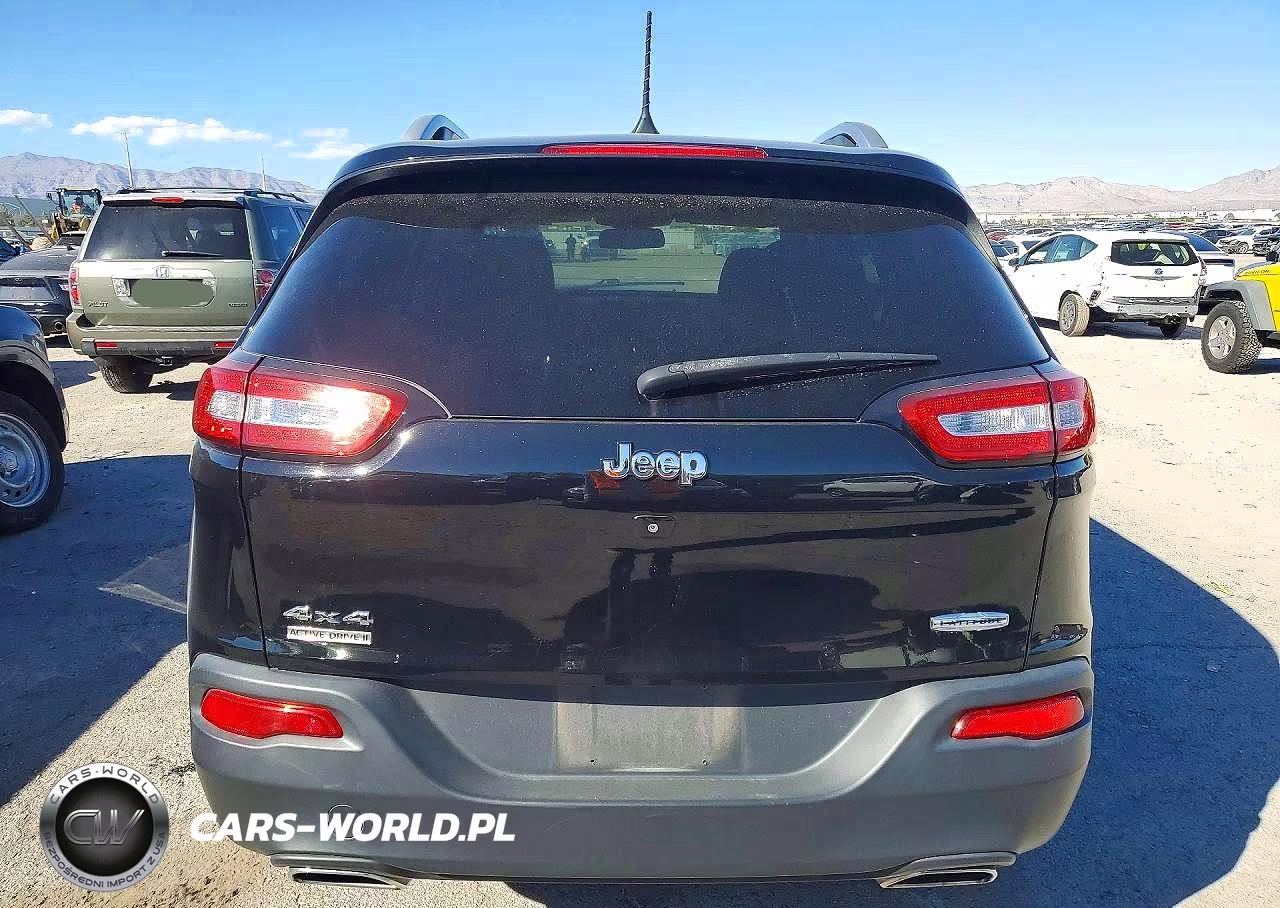 2018 Jeep Cherokee Latitude Plus VIN:1C4PJMLX5JD526968 - 6