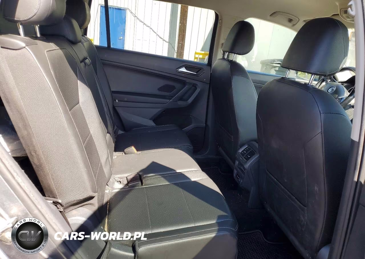 2018 Volkswagen Tiguan Se VIN:3VV3B7AX9JM052240 - 11
