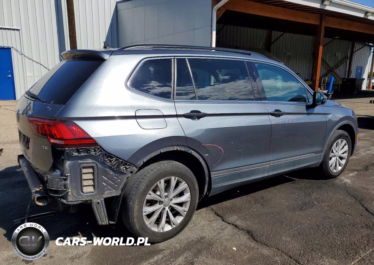 2018 Volkswagen Tiguan Se VIN:3VV3B7AX9JM052240 - 3