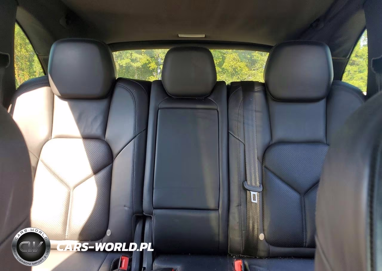 2013 Porsche Cayenne VIN:WP1AA2A29DLA19338 - 10