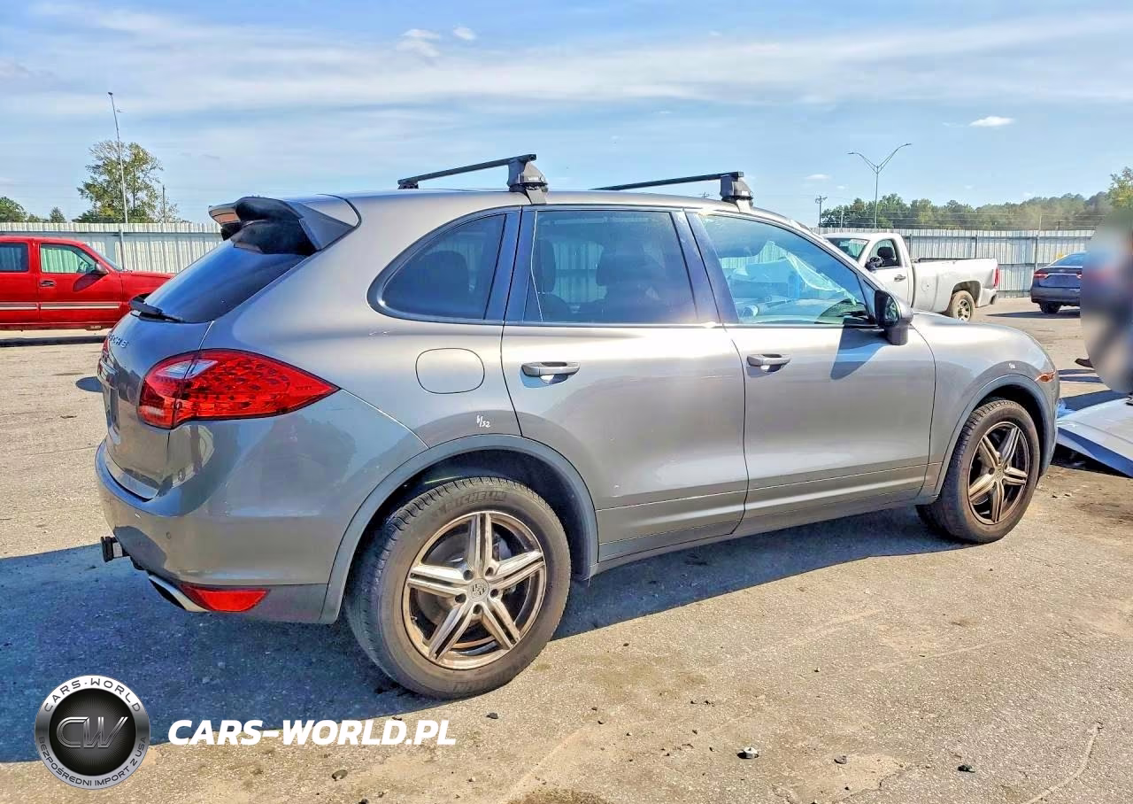 2013 Porsche Cayenne VIN:WP1AA2A29DLA19338 - 3