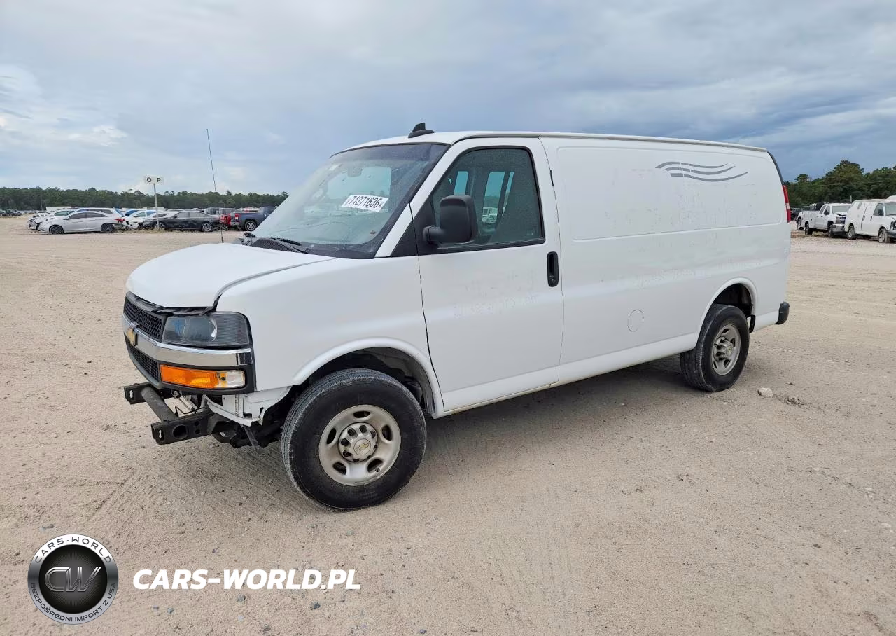 2023 Chevrolet Express G2500 VIN:1GCWGAFP5P1247910 - 1