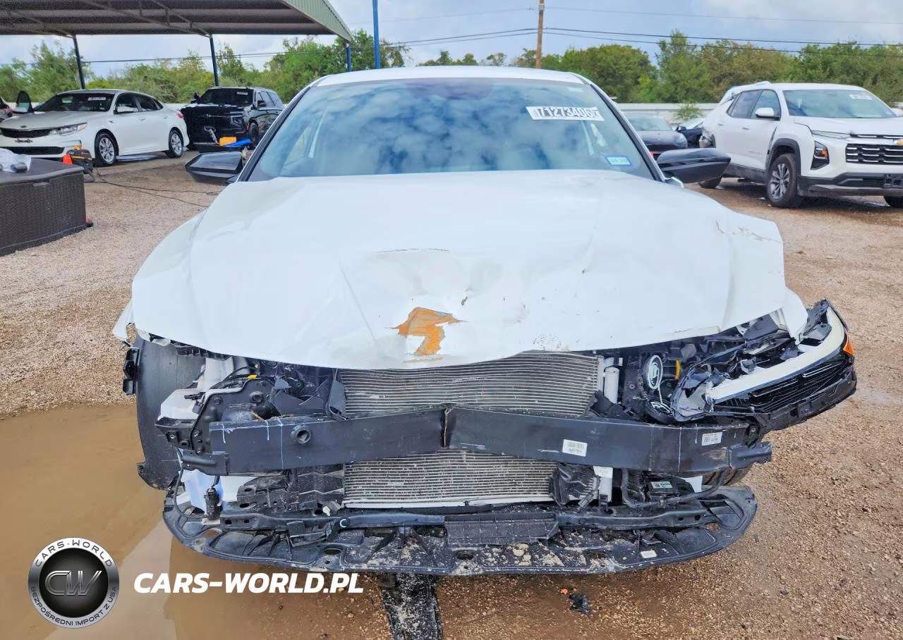 2026 Hyundai Elantra Sel Sport VIN:KMHLM4DG3TU200184 - 5
