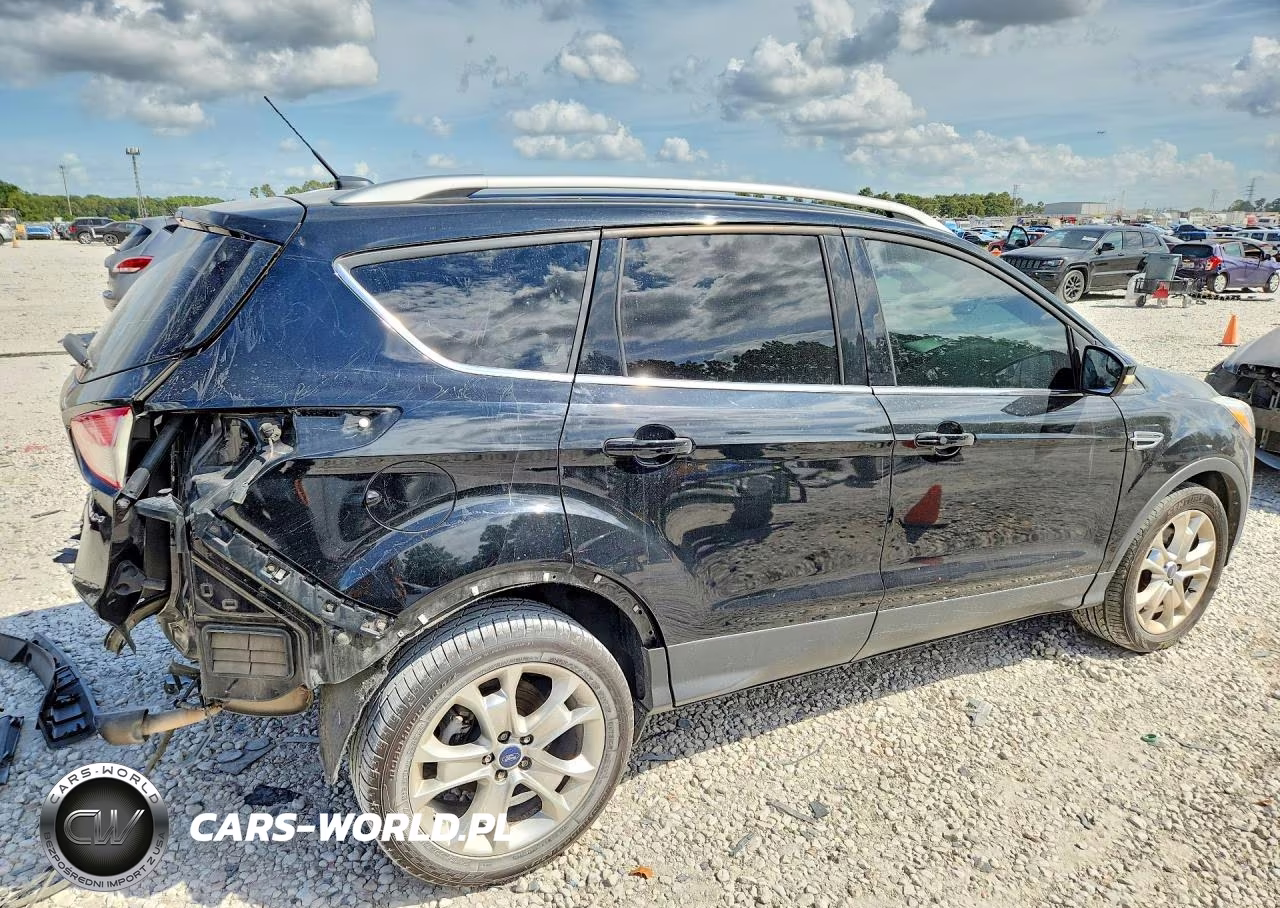 2016 Ford Escape Titanium VIN:1FMCU0J99GUC91465 - 3