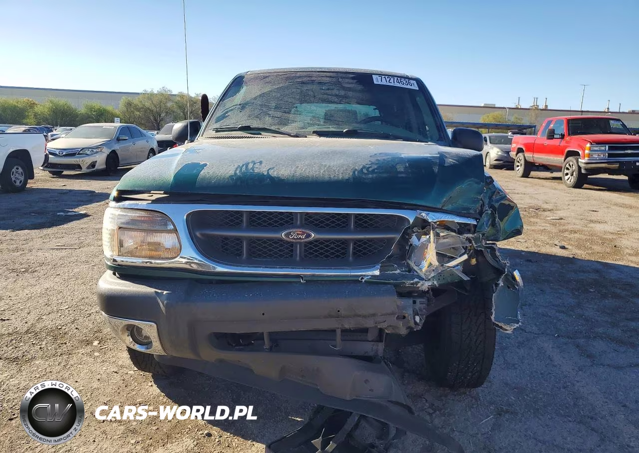 2000 Ford Explorer Xlt VIN:1FMZU73E5YZB14283 - 5