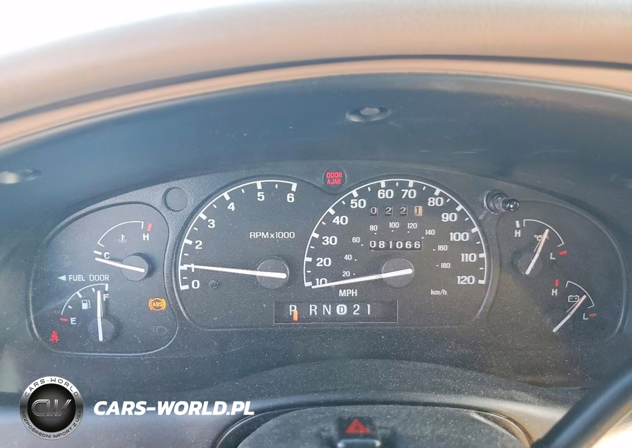 2000 Ford Explorer Xlt VIN:1FMZU73E5YZB14283 - 9