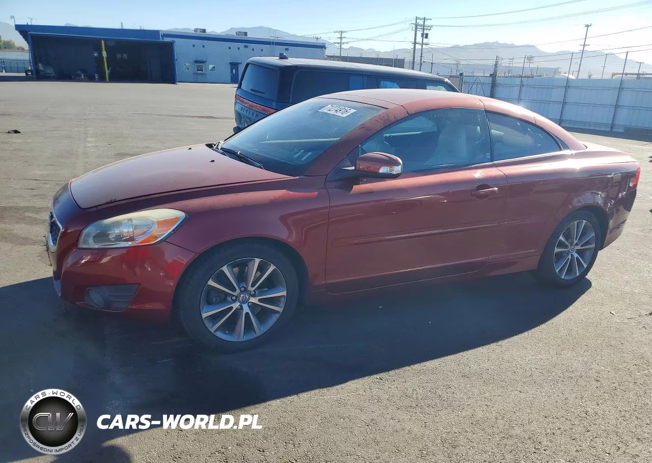 2012 Volvo C70 T5