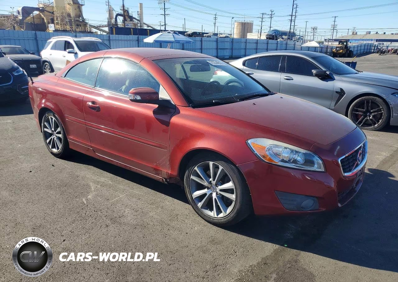 2012 Volvo C70 T5 VIN:YV1672MC3CJ127503 - 4