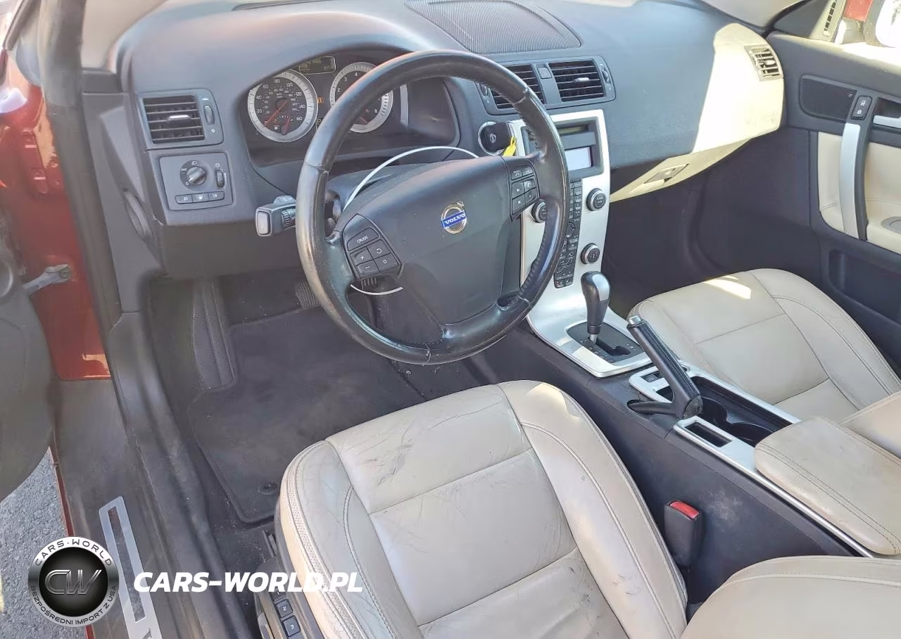 2012 Volvo C70 T5 VIN:YV1672MC3CJ127503 - 8