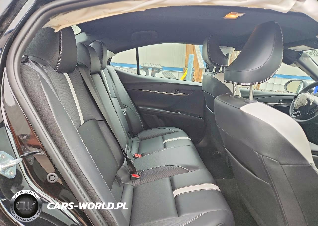 2026 Toyota Camry Se VIN:4T1DAACK6TU718209 - 10