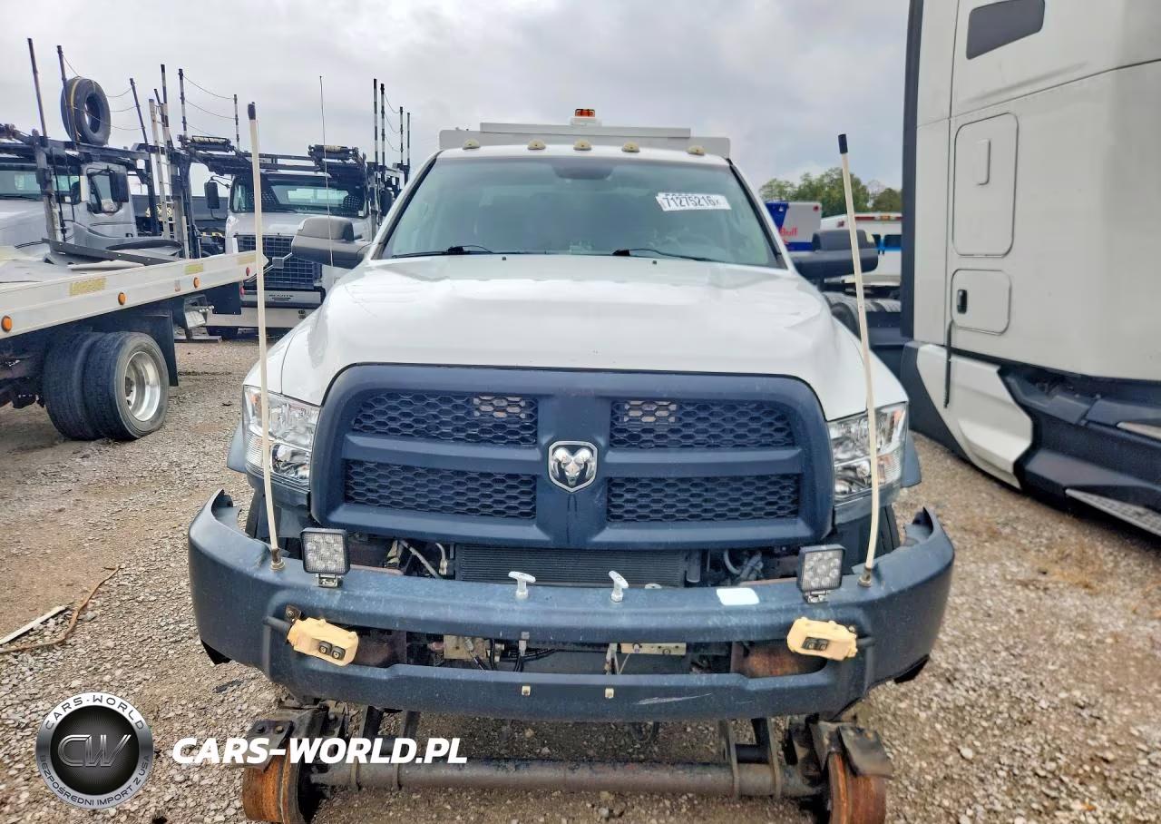 2015 Ram 5500 VIN:FL1PRNEL3FG705785 - 5