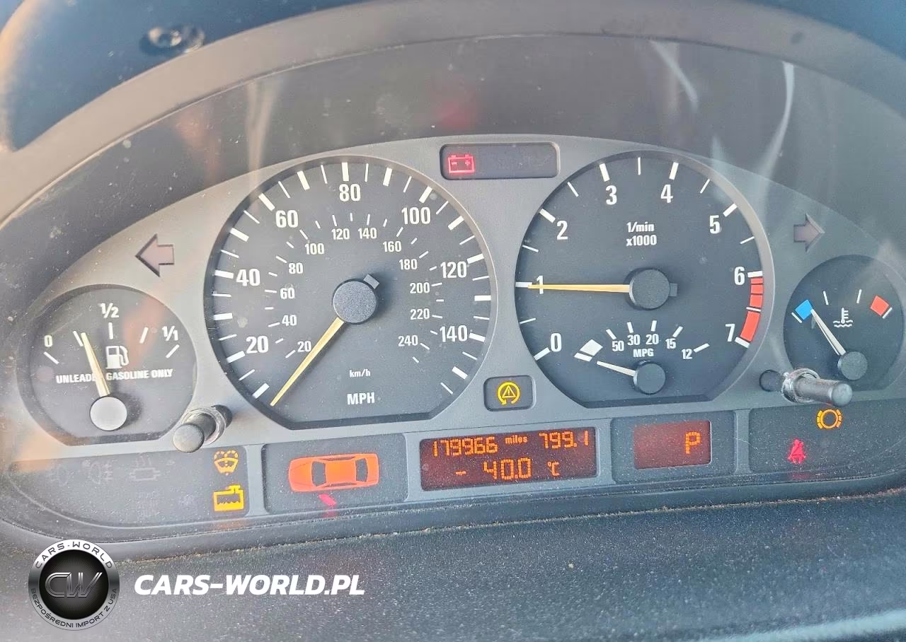 2000 BMW 3 Series 323I VIN:WBAAM3341YFP83019 - 9