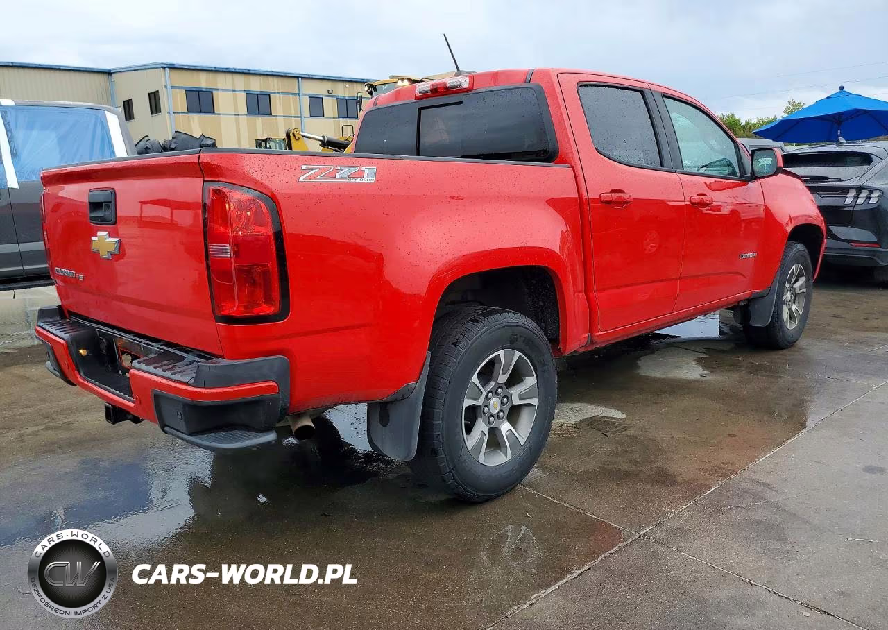 2020 Chevrolet Colorado Z71 VIN:1GCGTDEN0L1108618 - 3