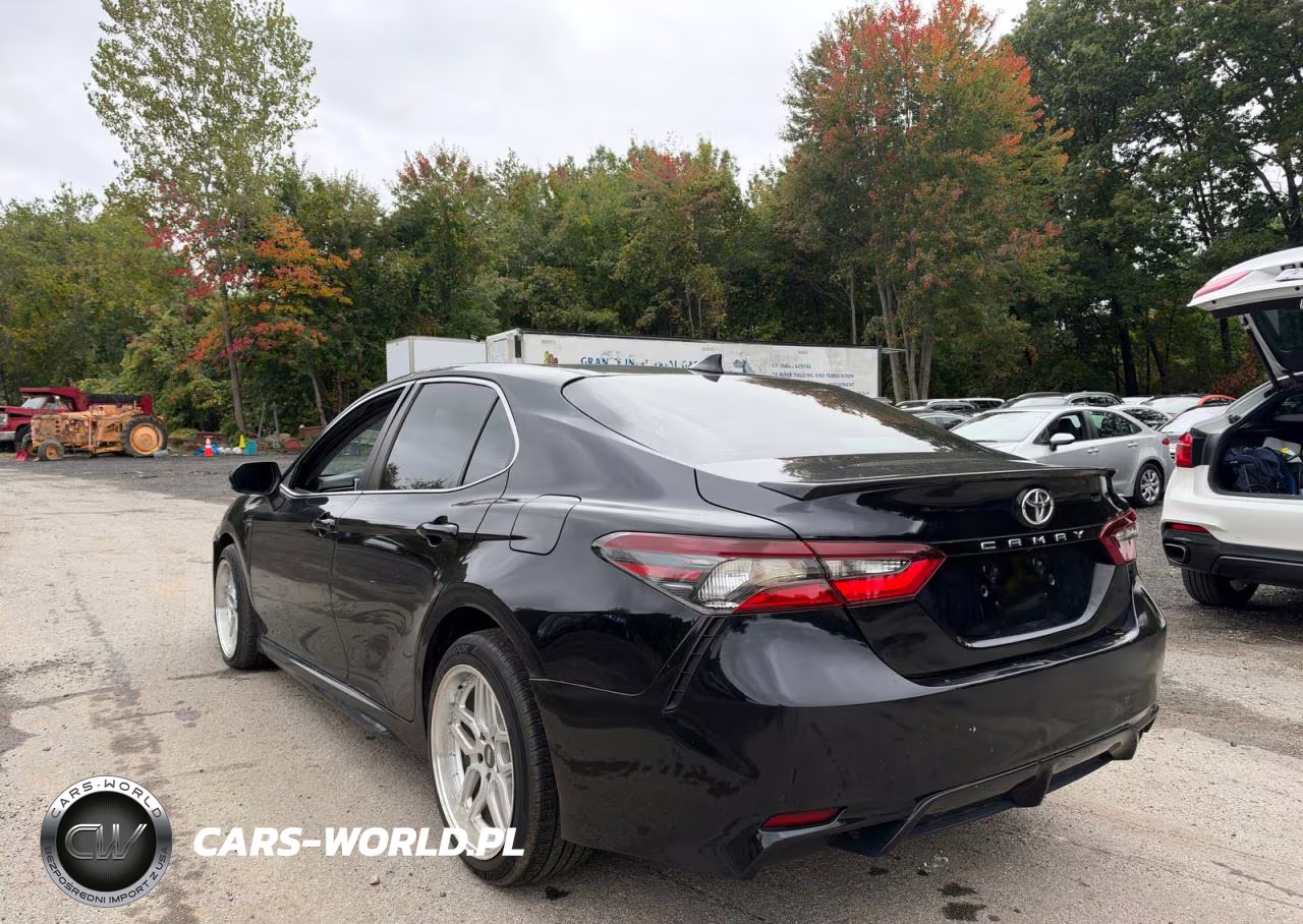 2021 Toyota Camry Se VIN:4T1G11AK8MU518854 - 3
