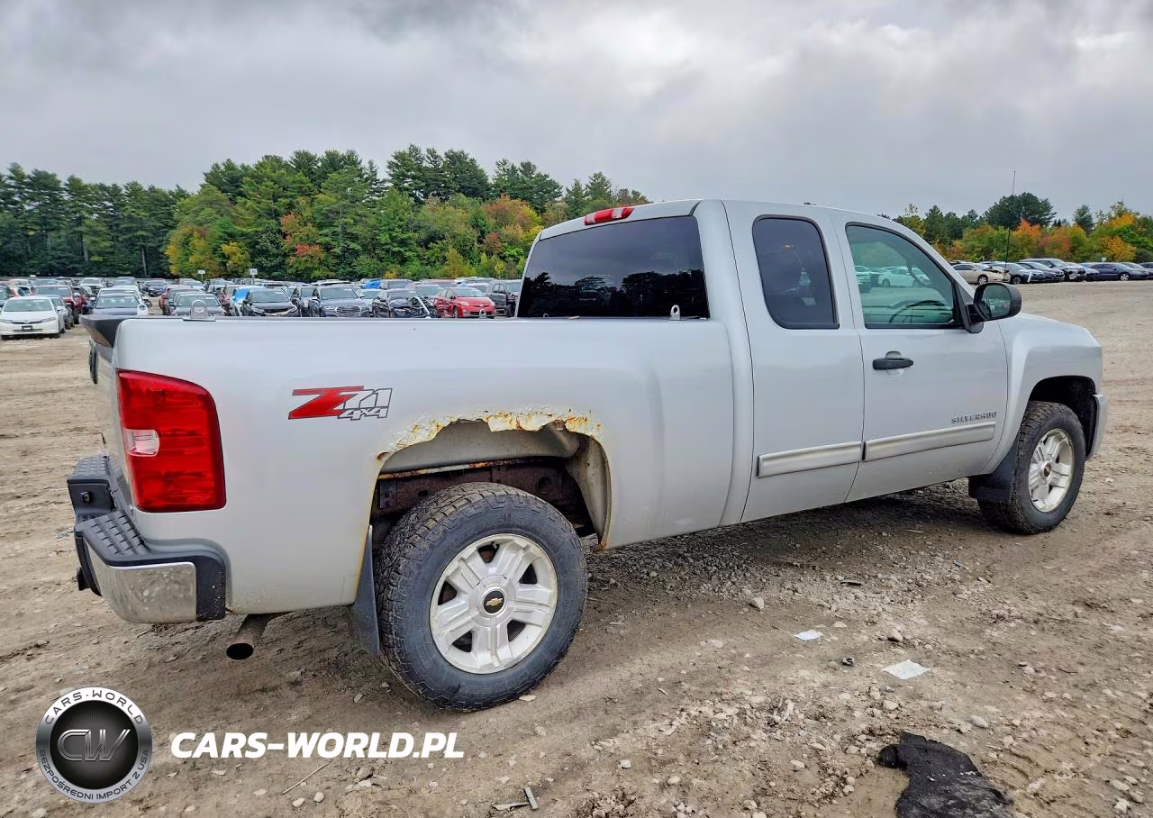 2011 Chevrolet Silverado K1500 Lt VIN:1GCRKSE38BZ146743 - 3