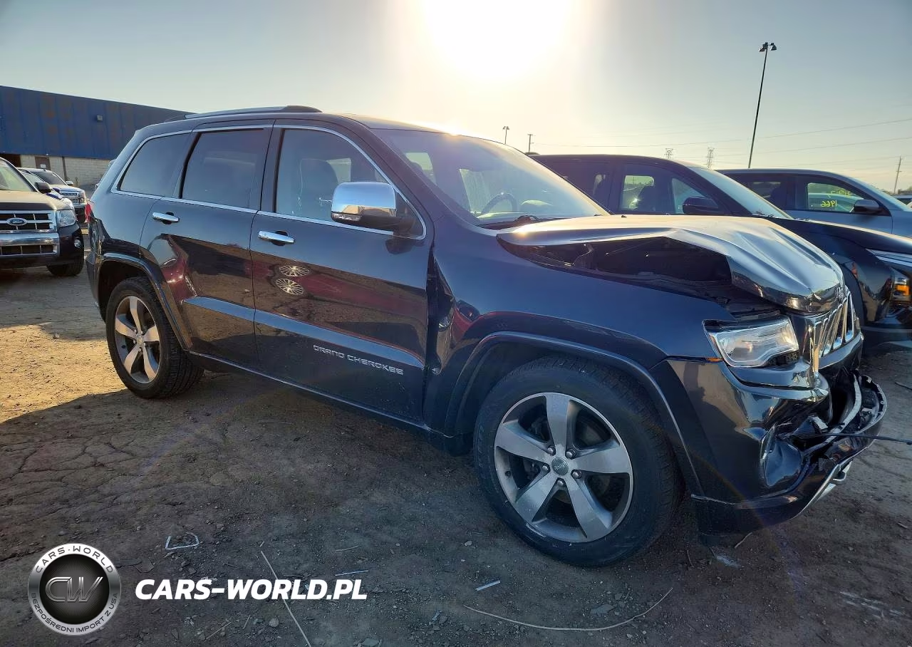 2015 Jeep Grand Cherokee Overland VIN:1C4RJFCG3FC626147 - 4