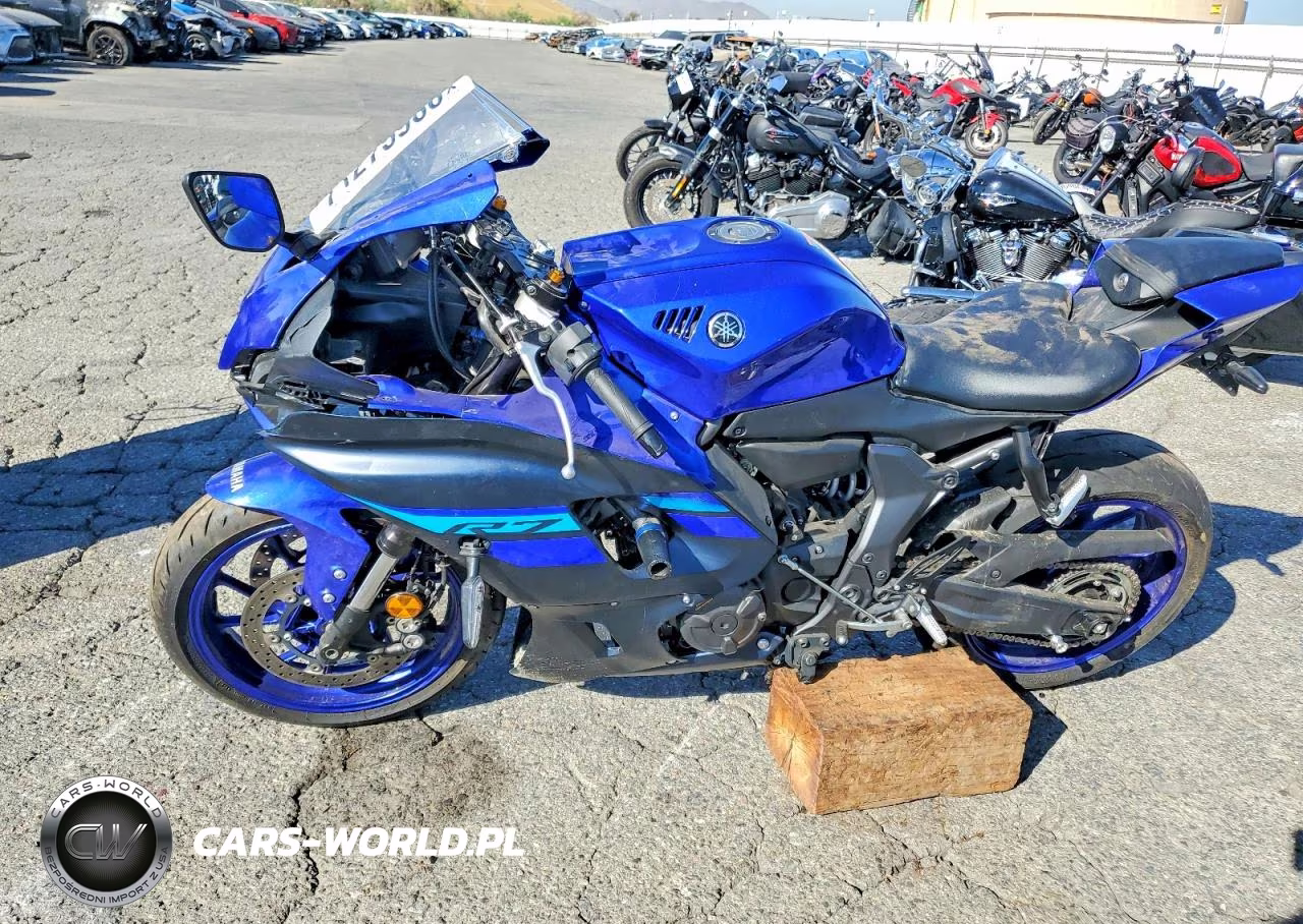 2024 Yamaha Yzfr7 VIN:JYARM38Y3RA002352 - 3
