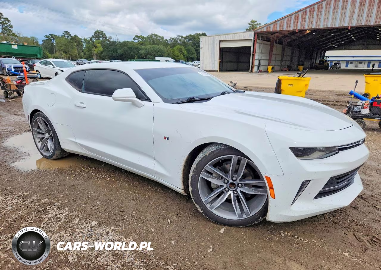2017 Chevrolet Camaro Lt VIN:1G1FD1RS2H0113333 - 4
