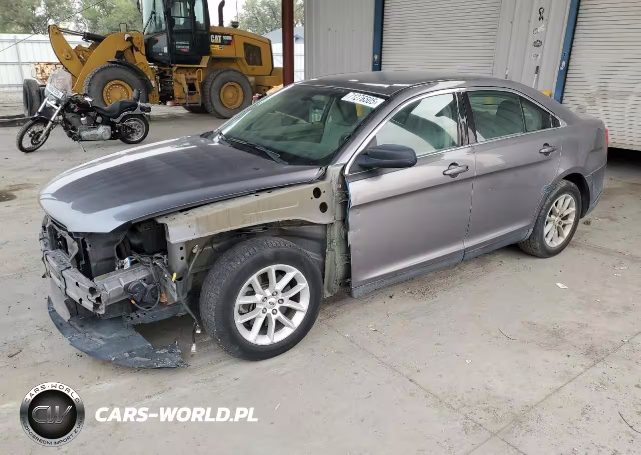 2014 Ford Taurus Se