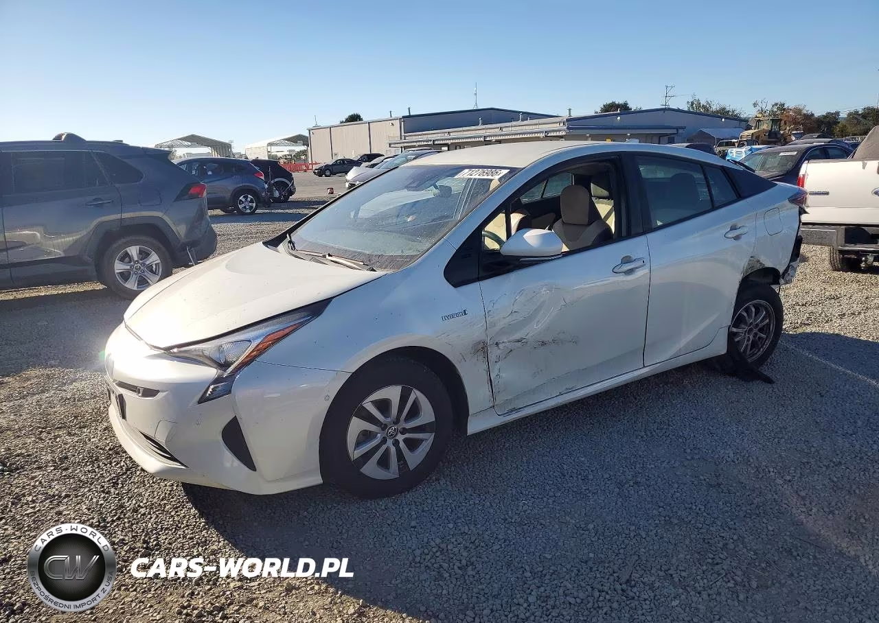 2017 Toyota Prius Three – zdjęcie 1 z 13