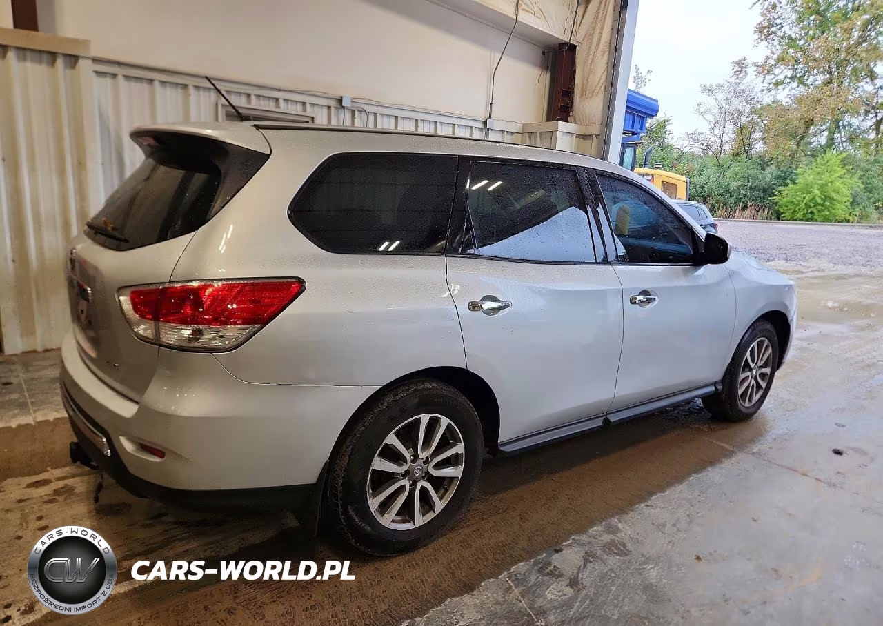 2014 Nissan Pathfinder S VIN:5N1AR2MM1EC663064 - 3
