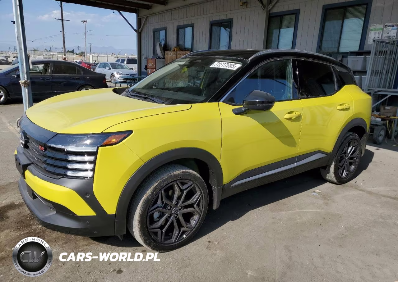 2025 Nissan Kicks Sr