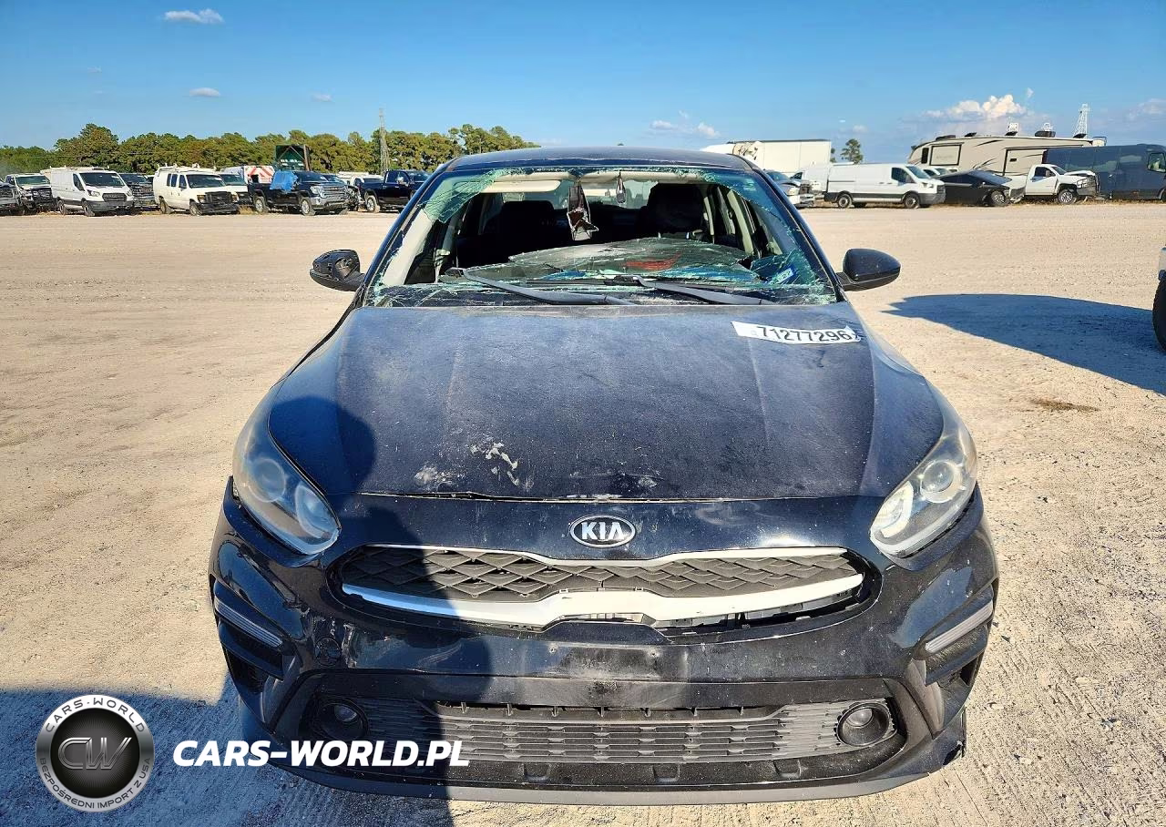 2019 Kia Forte S VIN:3KPF34AD5KE033709 - 5