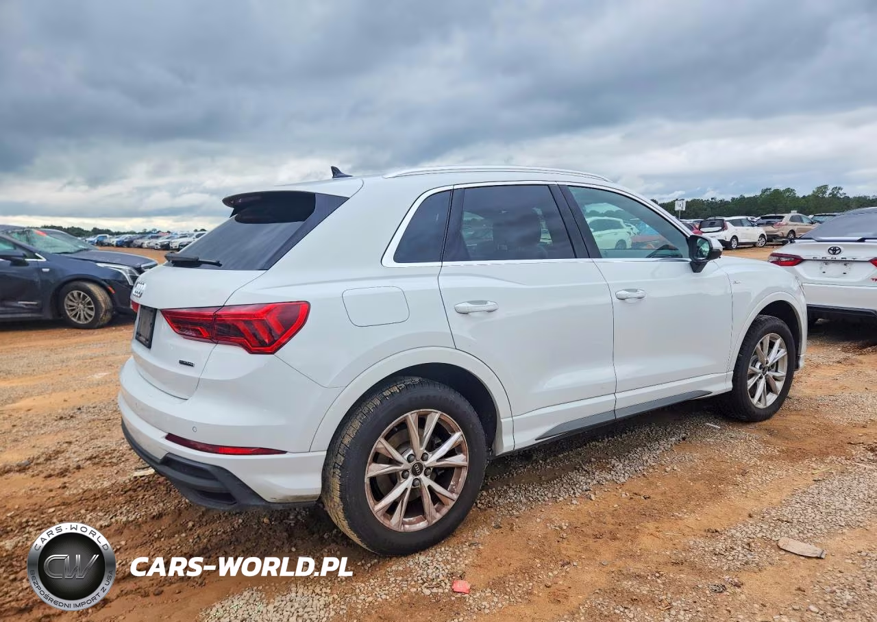 2024 Audi Q3 Premium S Line 45 VIN:WA1DECF31R1196814 - 3