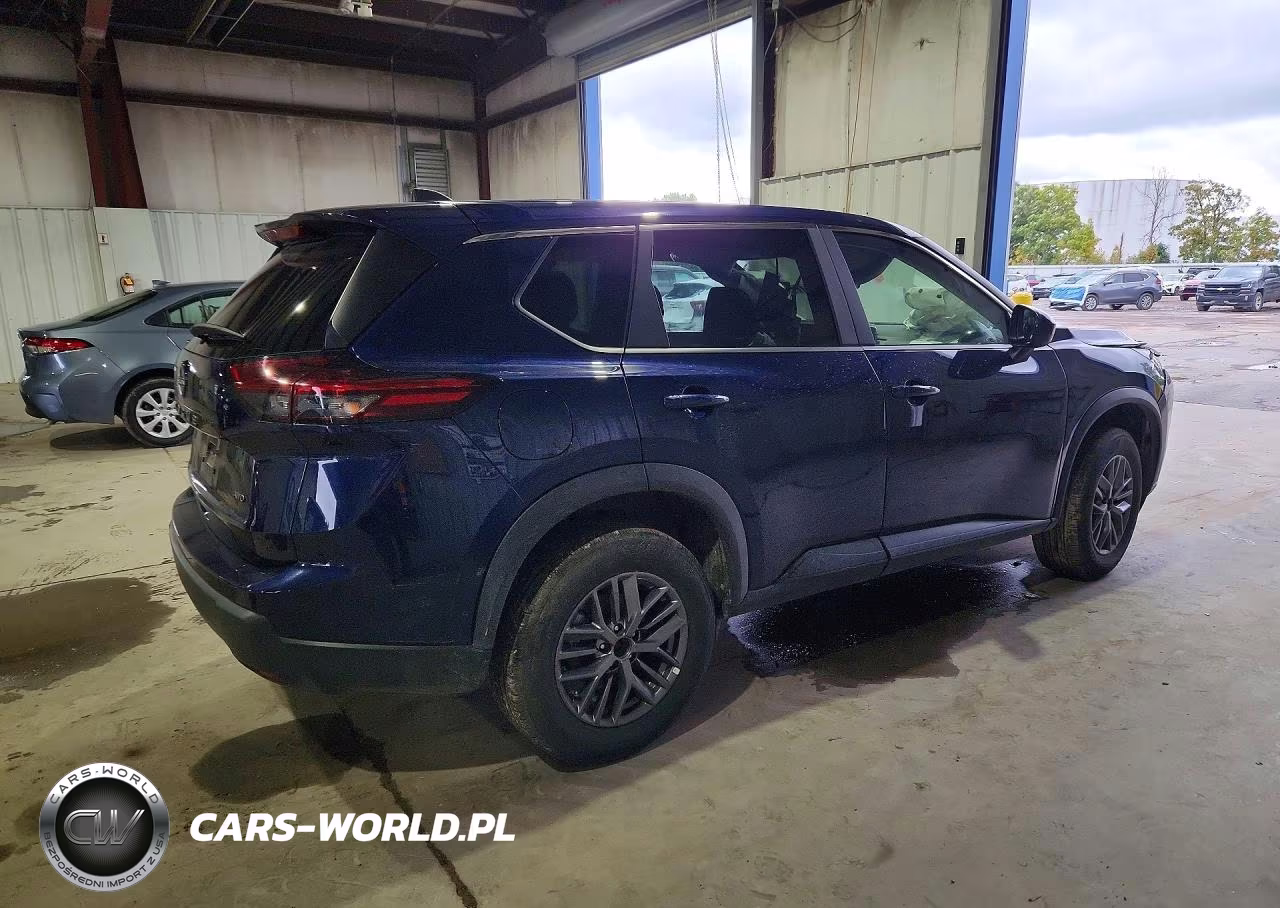 2026 Nissan Rogue Sv VIN:5N1BT3BB5TC757670 - 3