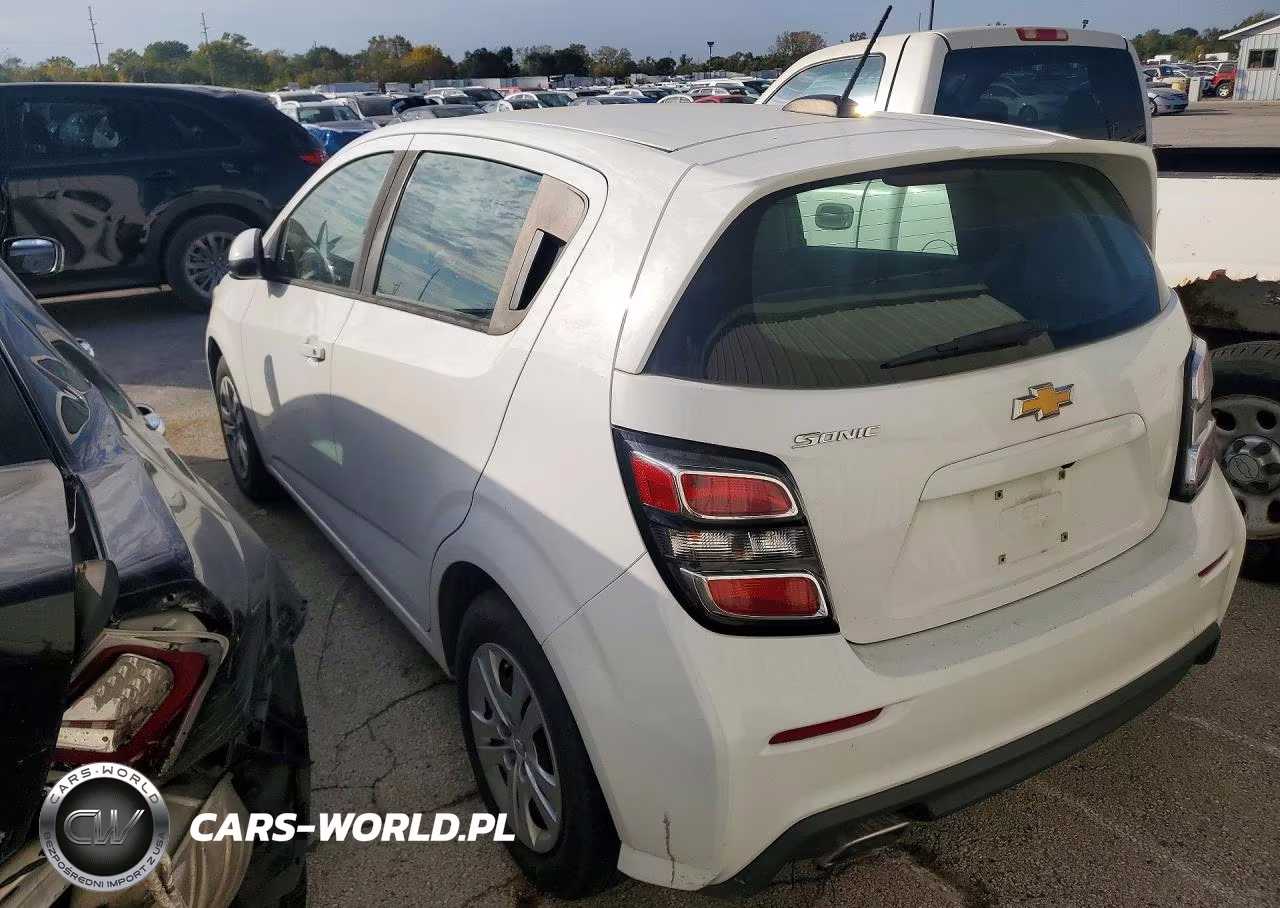 2018 Chevrolet Sonic VIN:1G1JG6SH1J4108197 - 2