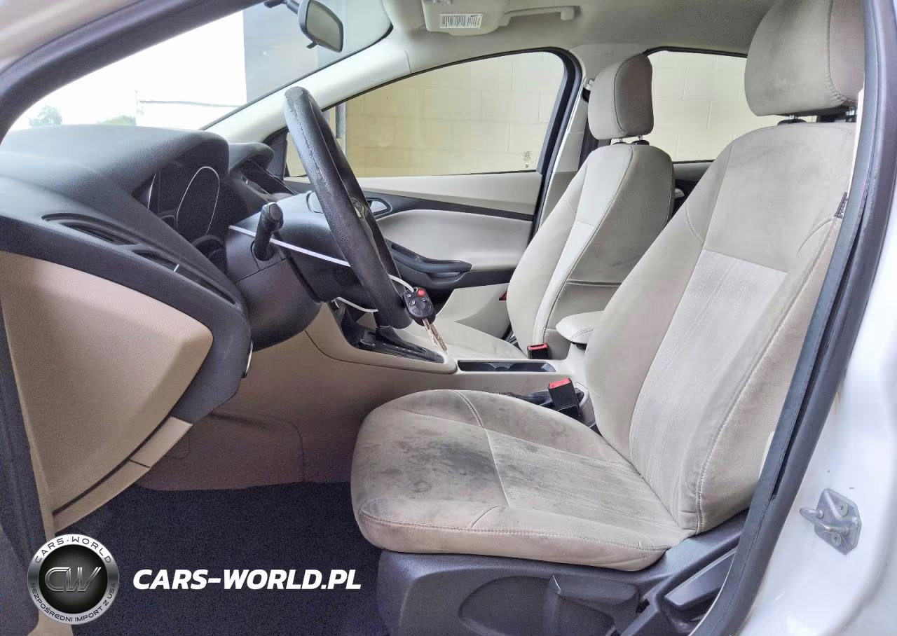 2016 Ford Focus Se VIN:1FADP3F25GL238996 - 7
