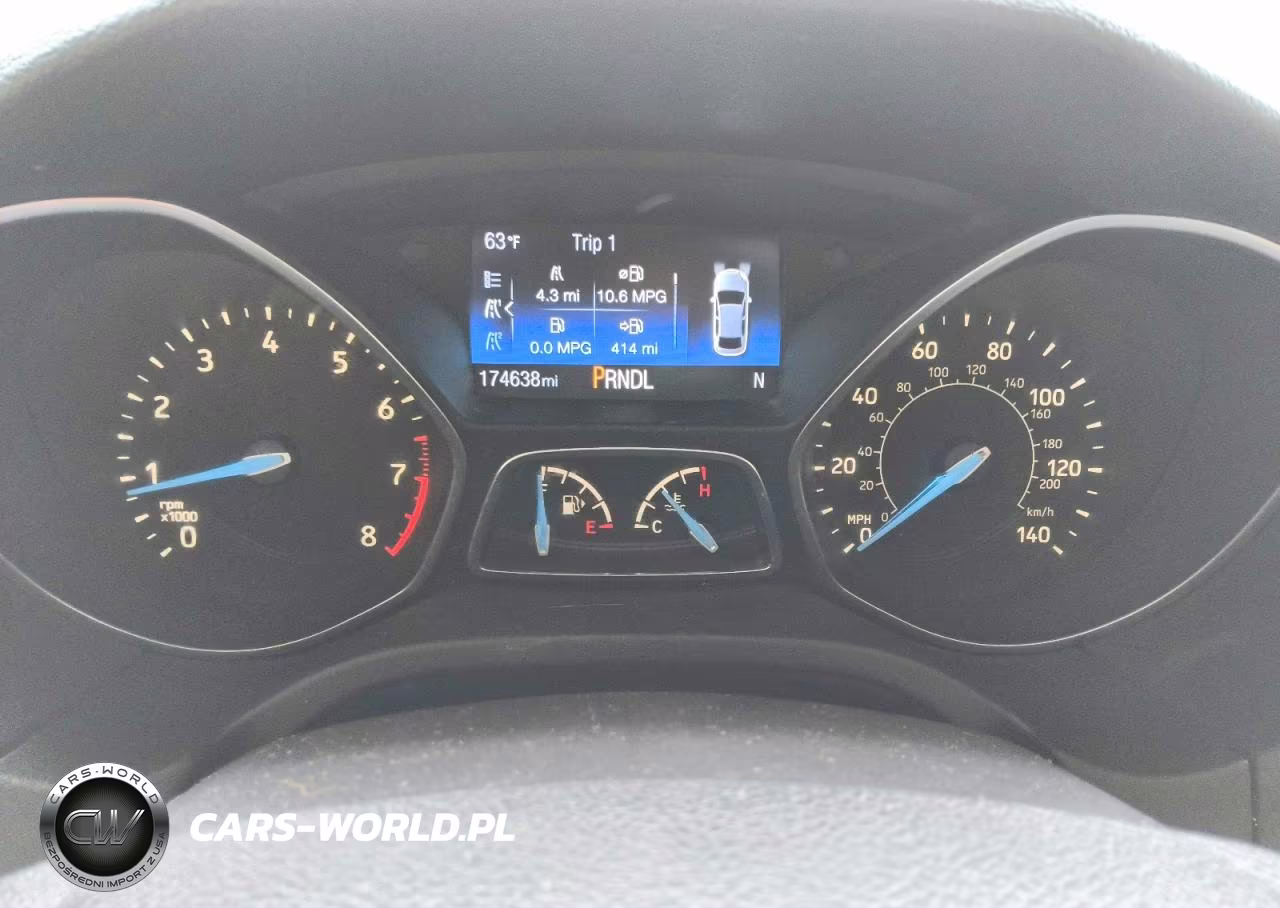 2016 Ford Focus Se VIN:1FADP3F25GL238996 - 9