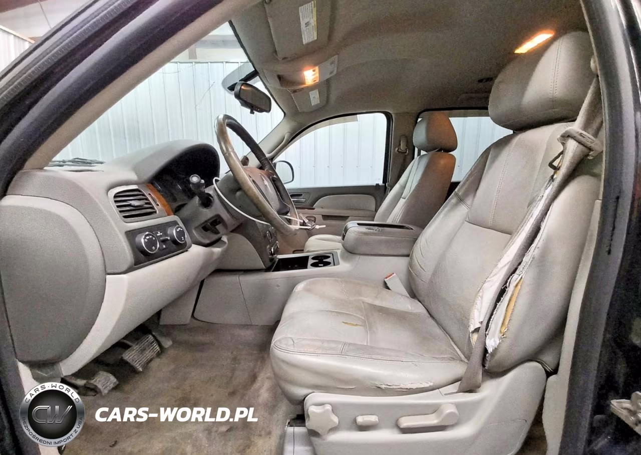 2010 Chevrolet Tahoe K1500 Lt VIN:1GNUKBE05AR119683 - 7