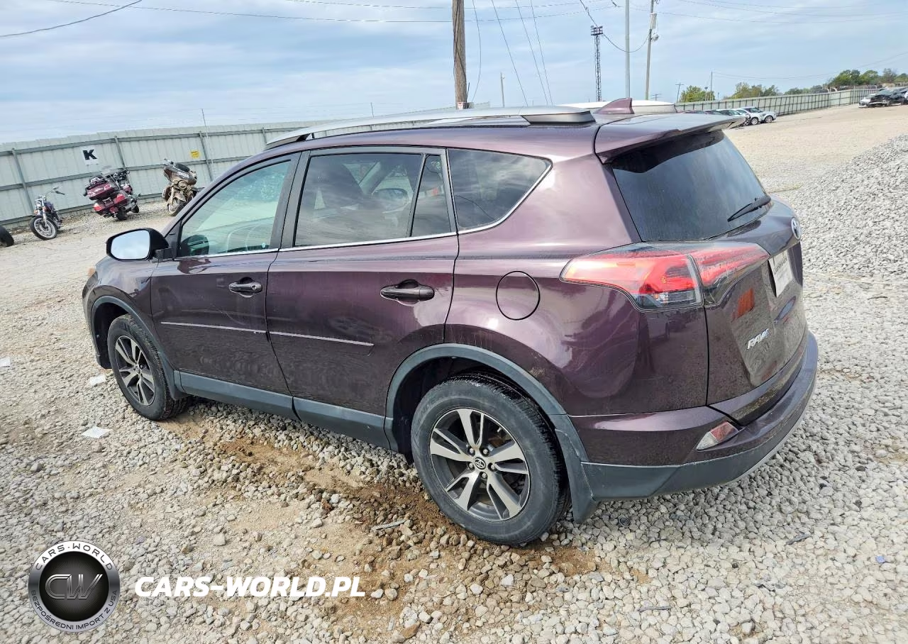 2017 Toyota Rav4 Xle VIN:2T3RFREV2HW689108 - 2